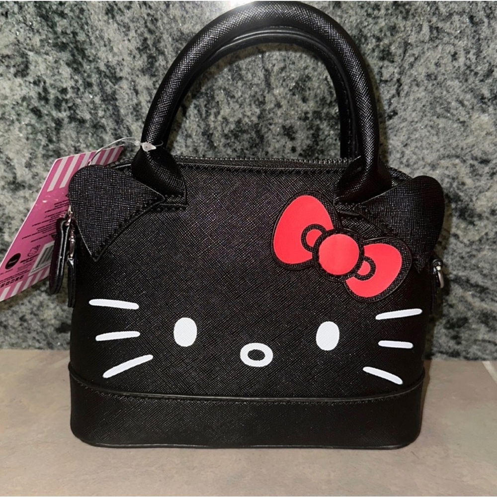Hello kitty viral mini purse